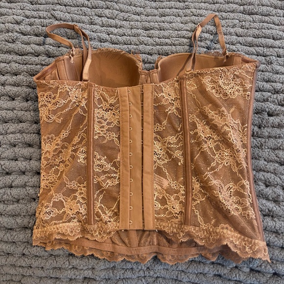 Victoria’s Secret corset top - Picture 3 of 3